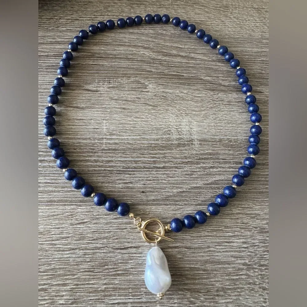 Elegant Blue Beaded Necklace A1353 - Picture 2 of 3